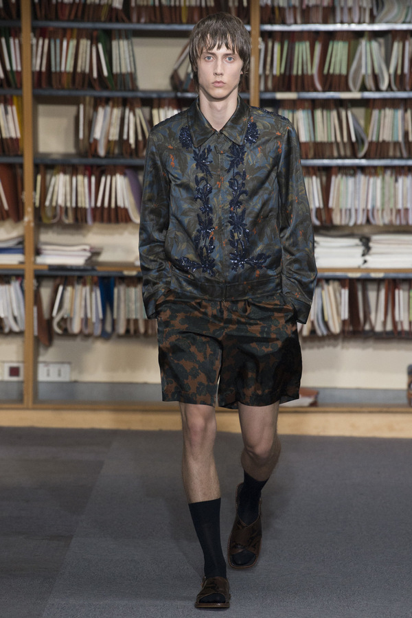 Dries Van Noten S/S 2018 Dries Van Noten S/S 2018 Vanity Teen 虚荣青年 Lifestyle & new faces magazine