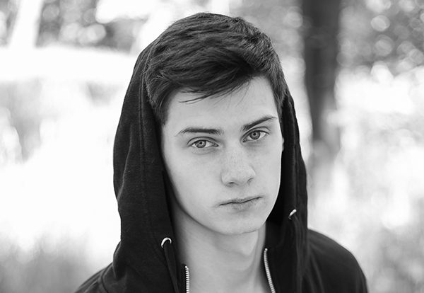 NEW FACES Eduard by Eryk Dobrychlop NEW FACES Eduard by Eryk Dobrychlop Vanity Teen 虚荣青年 Lifestyle & new faces magazine