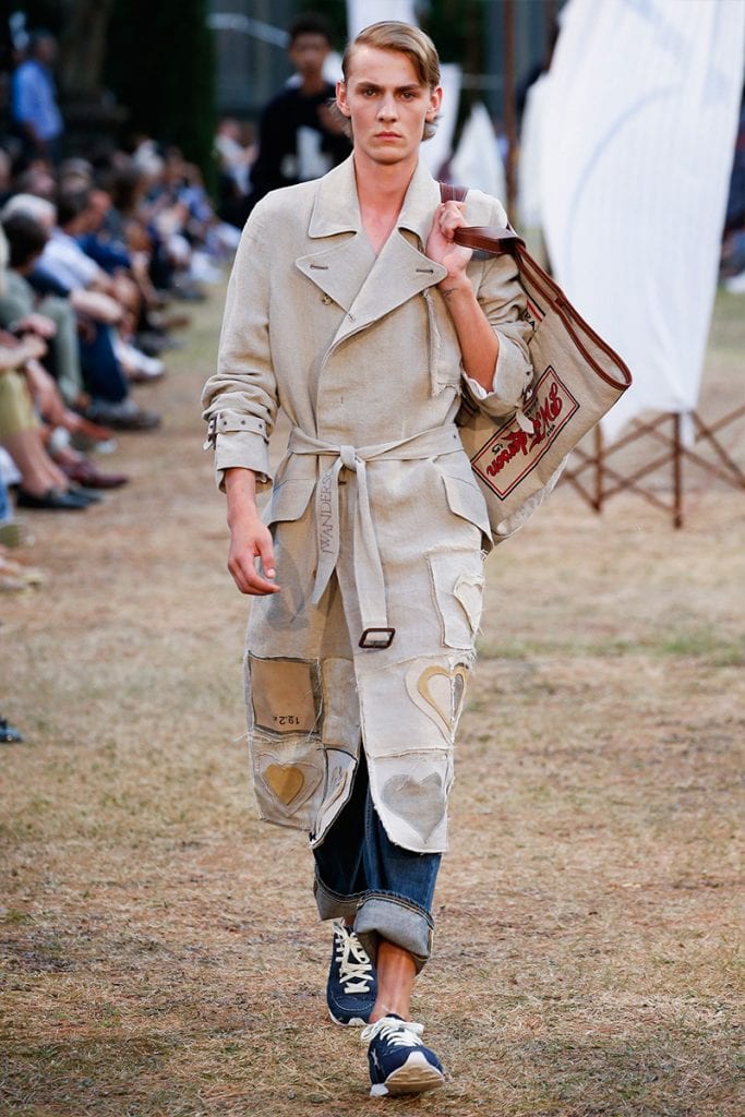 J.W. Anderson S/S 2018 J.W. Anderson S/S 2018 Vanity Teen 虚荣青年 Lifestyle & new faces magazine