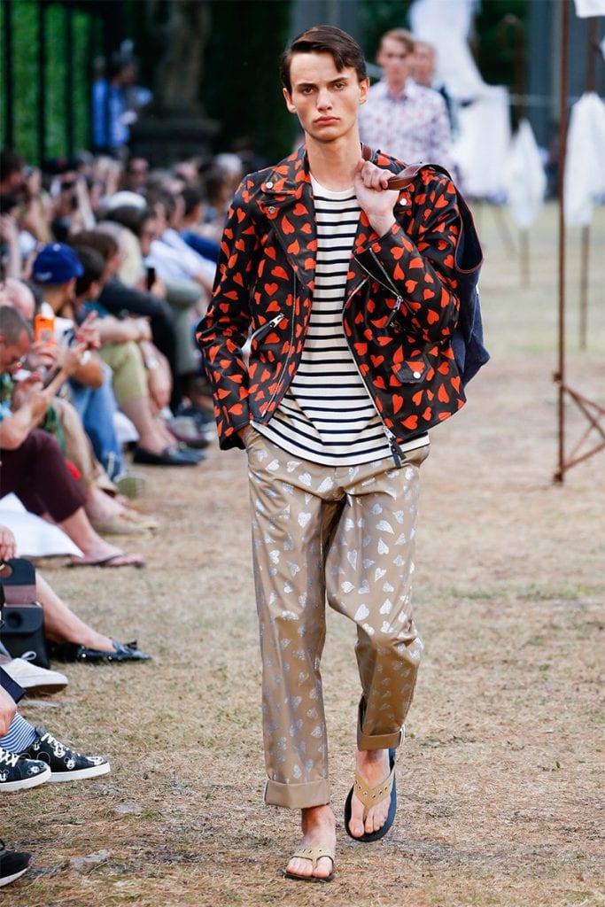 J.W. Anderson S/S 2018 J.W. Anderson S/S 2018 Vanity Teen 虚荣青年 Lifestyle & new faces magazine