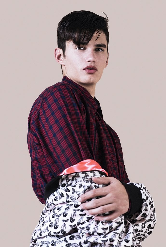 Juan Esperón and Jonathan Millán by Sebas Guajardo Vanity Teen 虚荣青年 Lifestyle & new faces magazine Juan Esperón and Jonathan Millán by Sebas Guajardo Juan Esperón and Jonathan Millán by Sebas Guajardo Vanity Teen 虚荣青年 Lifestyle & new faces magazine