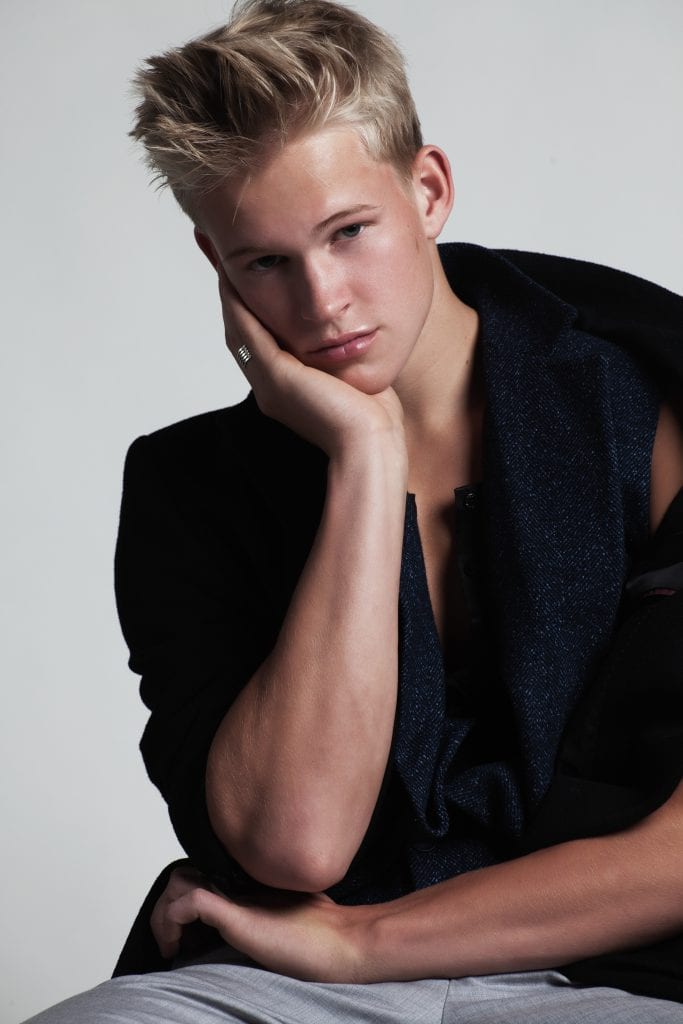 NEW FACES Landon Price by Brent Chua NEW FACES Landon Price by Brent Chua Vanity Teen 虚荣青年 Lifestyle & new faces magazine