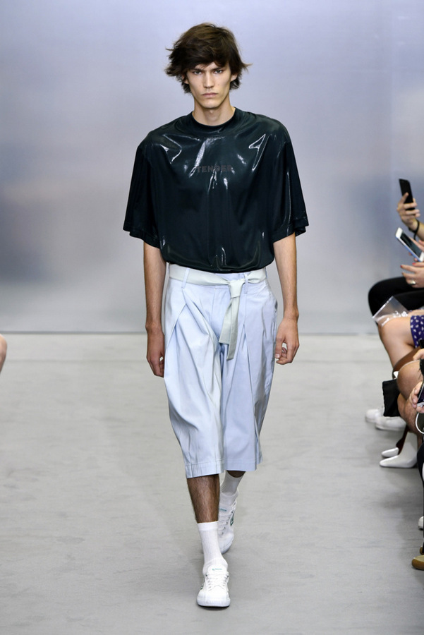 Sean Suen S/S 2018 Sean Suen S/S 2018 Vanity Teen 虚荣青年 Lifestyle & new faces magazine