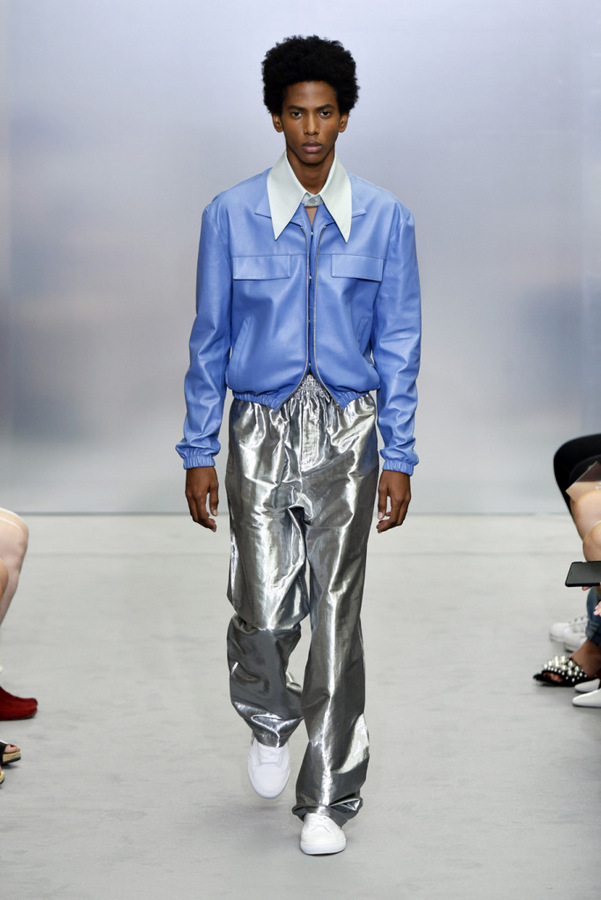 Sean Suen S/S 2018 Sean Suen S/S 2018 Vanity Teen 虚荣青年 Lifestyle & new faces magazine