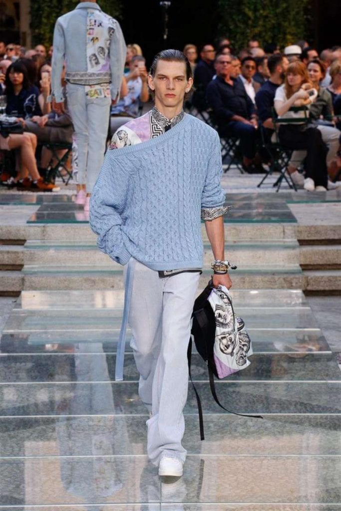 Versace S/S 2018 Versace S/S 2018 Vanity Teen 虚荣青年 Lifestyle & new faces magazine