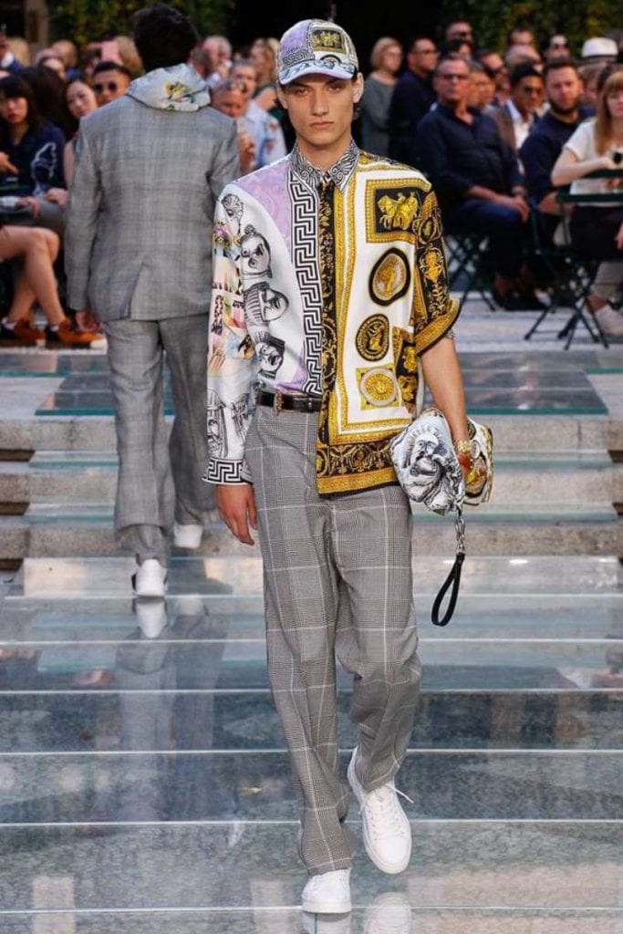 Versace S/S 2018 Versace S/S 2018 Vanity Teen 虚荣青年 Lifestyle & new faces magazine