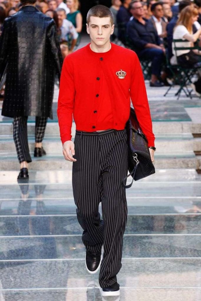 Versace S/S 2018 Versace S/S 2018 Vanity Teen 虚荣青年 Lifestyle & new faces magazine