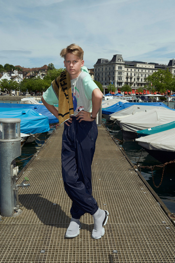 Vetements S/S 2018 Vetements S/S 2018 Vanity Teen 虚荣青年