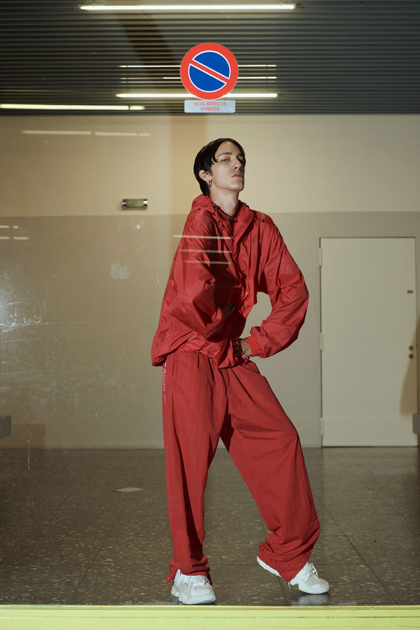 Vetements S/S 2018 Vetements S/S 2018 Vanity Teen 虚荣青年