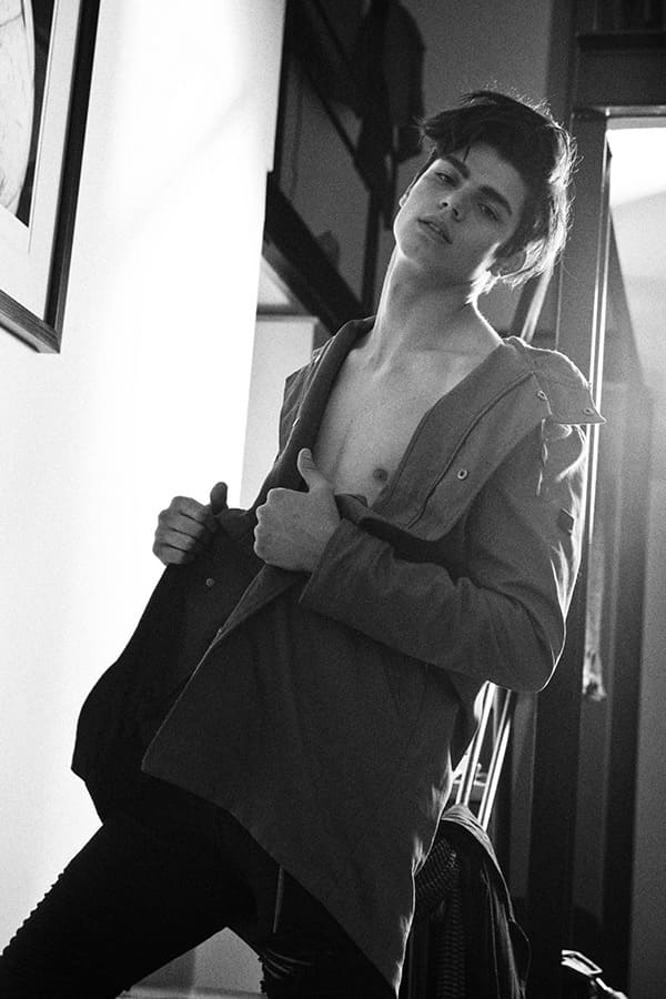 Arjan Botma  by louis daniel botha Arjan Botma  by louis daniel botha Vanity Teen 虚荣青年 Lifestyle & new faces magazine