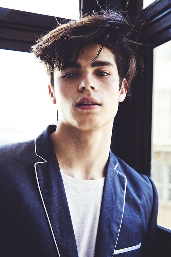 Arjan Botma  by louis daniel botha Arjan Botma  by louis daniel botha Vanity Teen 虚荣青年 Lifestyle & new faces magazine