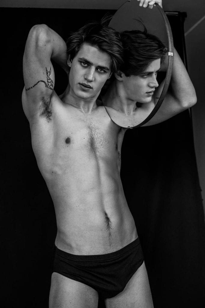 NEW FACES Deston Dauncey by Michael Oliver Love NEW FACES Deston Dauncey by Michael Oliver Love Vanity Teen 虚荣青年 Lifestyle & new faces magazine