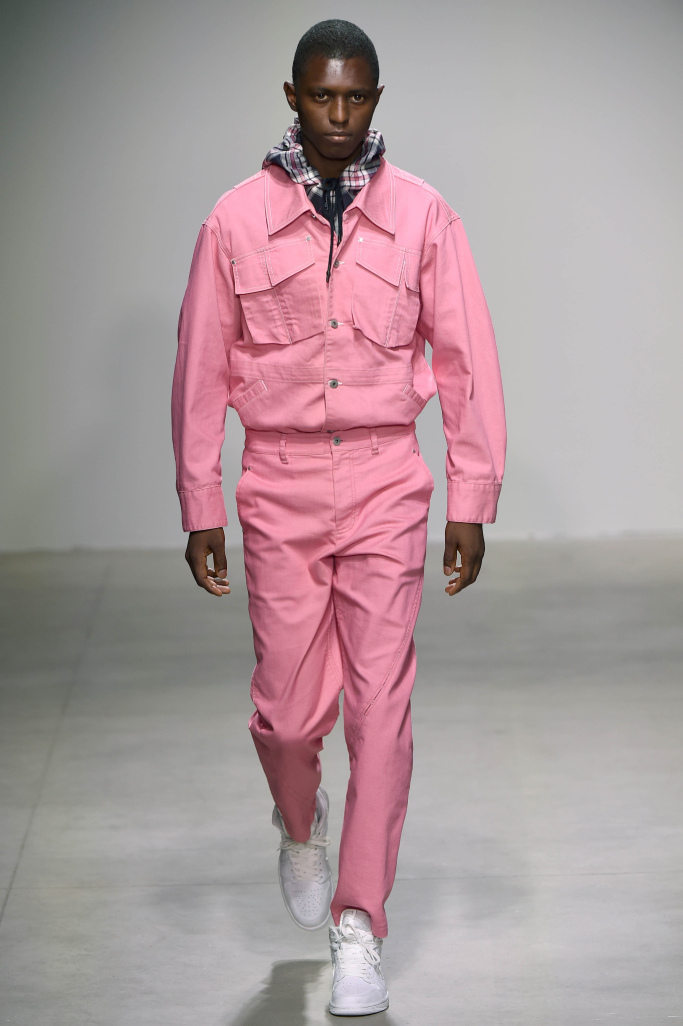 Feng Chen Wang S/S 2018 Feng Chen Wang S/S 2018 Vanity Teen 虚荣青年 Lifestyle & new faces magazine