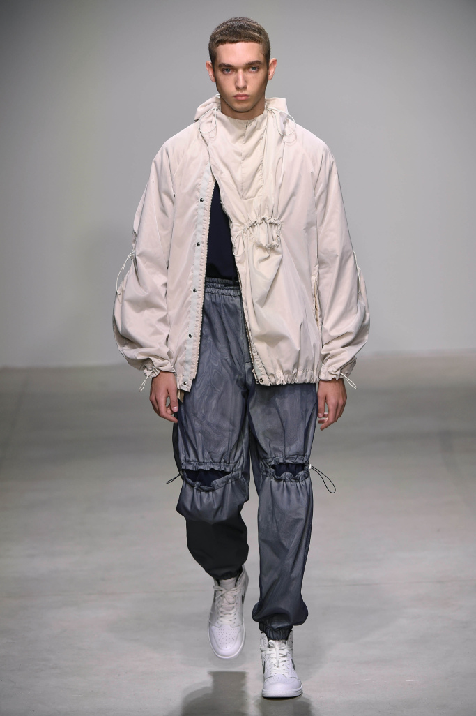 Feng Chen Wang S/S 2018 Feng Chen Wang S/S 2018 Vanity Teen 虚荣青年 Lifestyle & new faces magazine