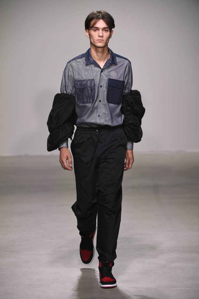 Feng Chen Wang S/S 2018 Feng Chen Wang S/S 2018 Vanity Teen 虚荣青年 Lifestyle & new faces magazine