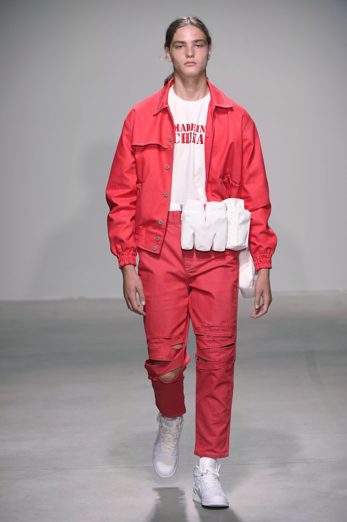 Feng Chen Wang S/S 2018 Feng Chen Wang S/S 2018 Vanity Teen 虚荣青年 Lifestyle & new faces magazine