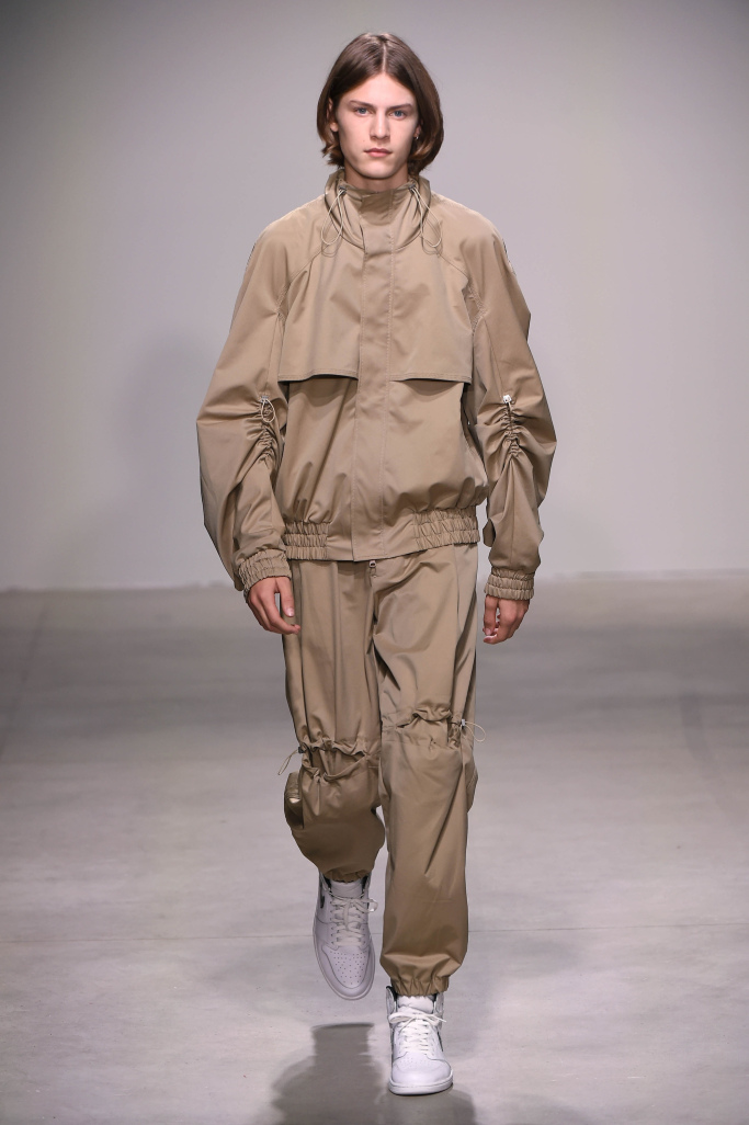 Feng Chen Wang S/S 2018 Feng Chen Wang S/S 2018 Vanity Teen 虚荣青年 Lifestyle & new faces magazine