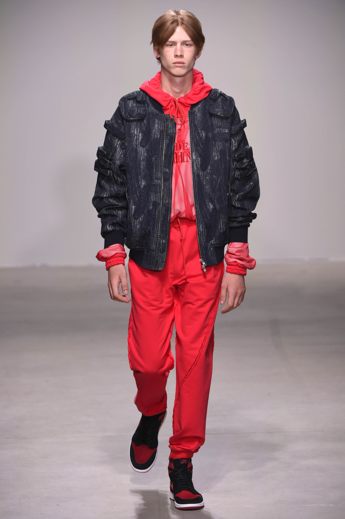 Feng Chen Wang S/S 2018 Feng Chen Wang S/S 2018 Vanity Teen 虚荣青年 Lifestyle & new faces magazine