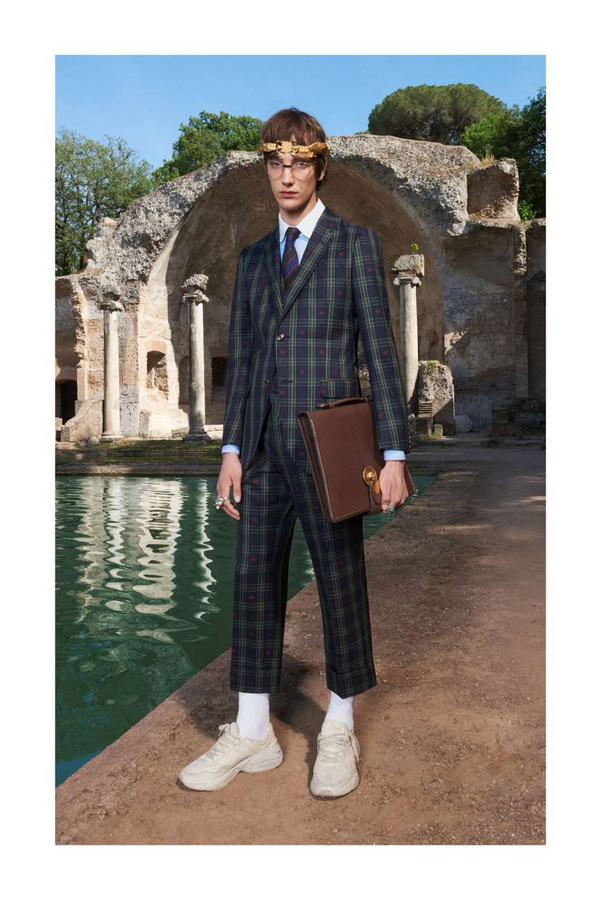 Gucci Men's Cruise Collection 2018 Gucci Men's Cruise Collection 2018 Vanity Teen 虚荣青年 Lifestyle & new faces magazine