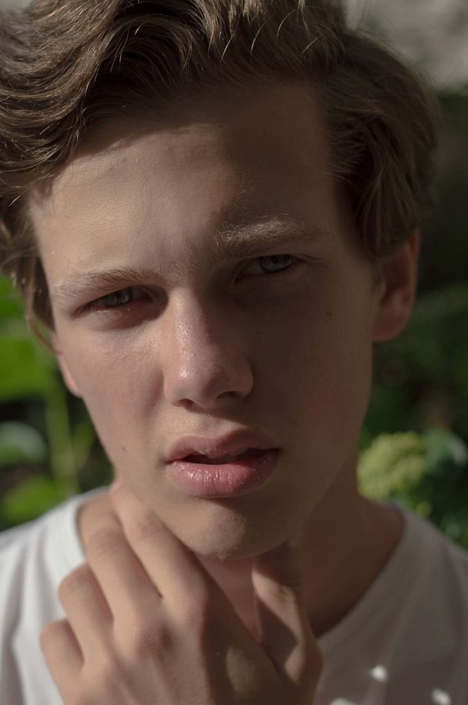 NEW FACES Lucas Ribeiro by Penn Lingris NEW FACES Lucas Ribeiro by Penn Lingris Vanity Teen 虚荣青年 Lifestyle & new faces magazine