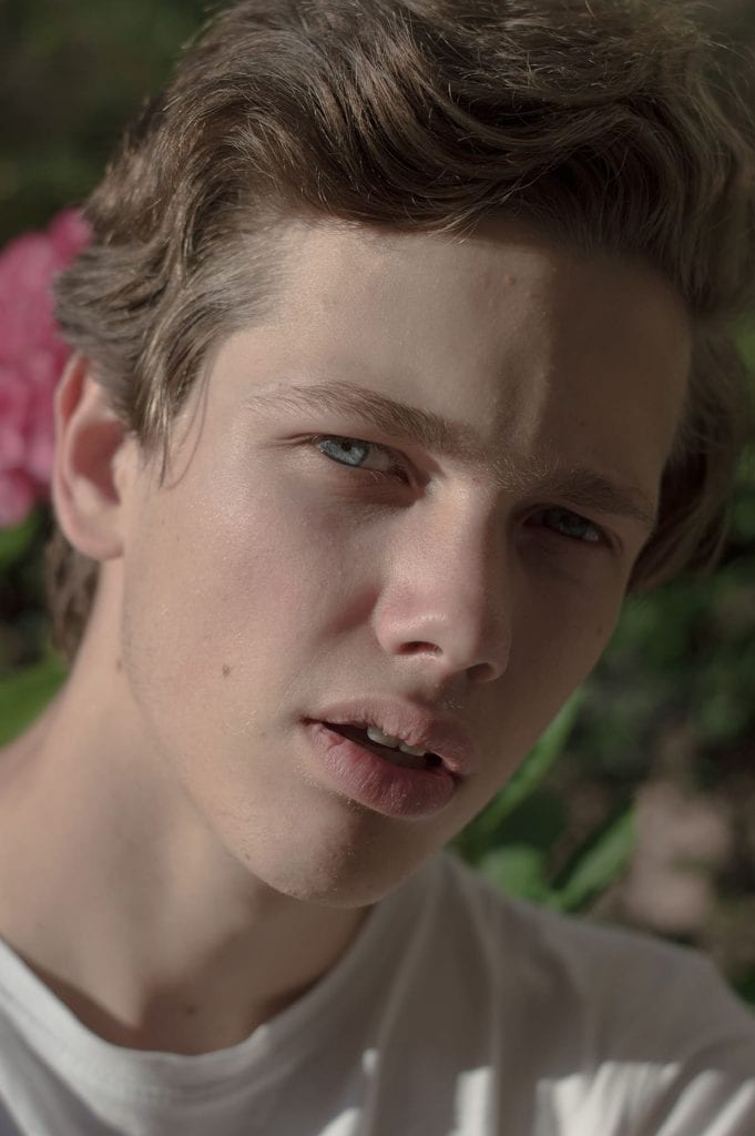 NEW FACES Lucas Ribeiro by Penn Lingris NEW FACES Lucas Ribeiro by Penn Lingris Vanity Teen 虚荣青年 Lifestyle & new faces magazine