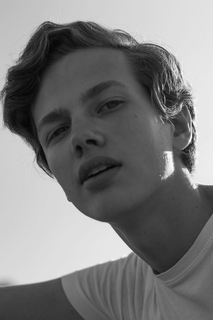 NEW FACES Lucas Ribeiro by Penn Lingris NEW FACES Lucas Ribeiro by Penn Lingris Vanity Teen 虚荣青年 Lifestyle & new faces magazine