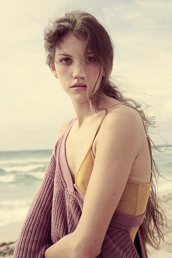 NEW FACES Marina Martin by Yana Uvarova NEW FACES Marina Martin by Yana Uvarova Vanity Teen 虚荣青年 Lifestyle & new faces magazine