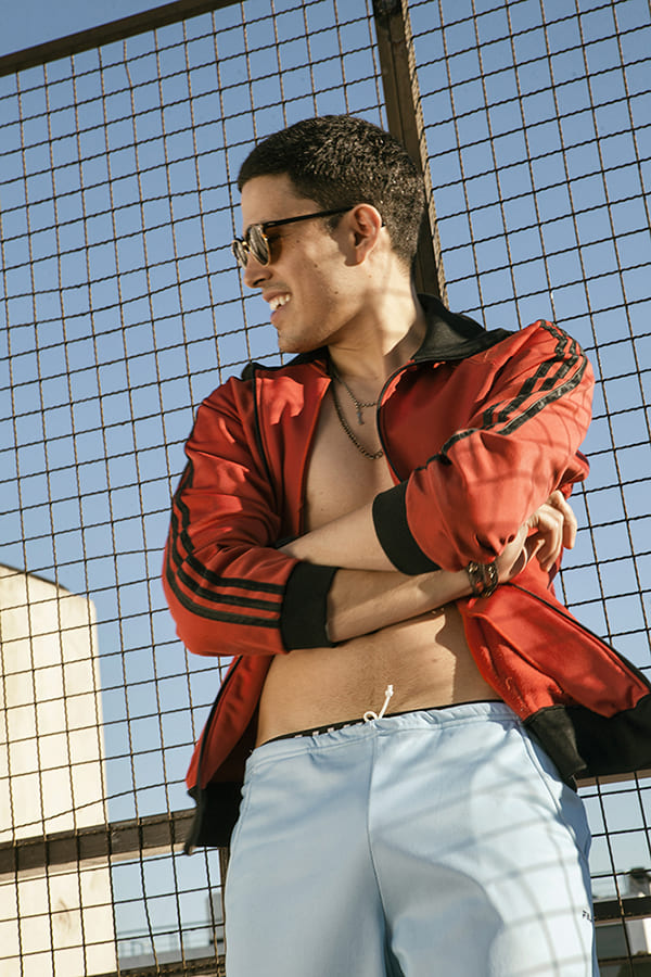 New Kids On The Rooftop by Diego Roldan New Kids On The Rooftop by Diego Roldan Vanity Teen 虚荣青年 Lifestyle & new faces magazine