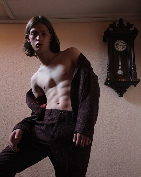 Vakho Kedeladze by Sasha Chaika Vakho Kedeladze by Sasha Chaika Vanity Teen 虚荣青年 Lifestyle & new faces magazine