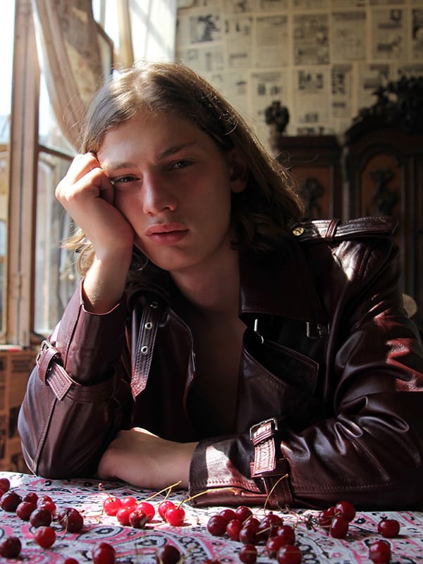 Vakho Kedeladze by Sasha Chaika Vakho Kedeladze by Sasha Chaika Vanity Teen 虚荣青年 Lifestyle & new faces magazine