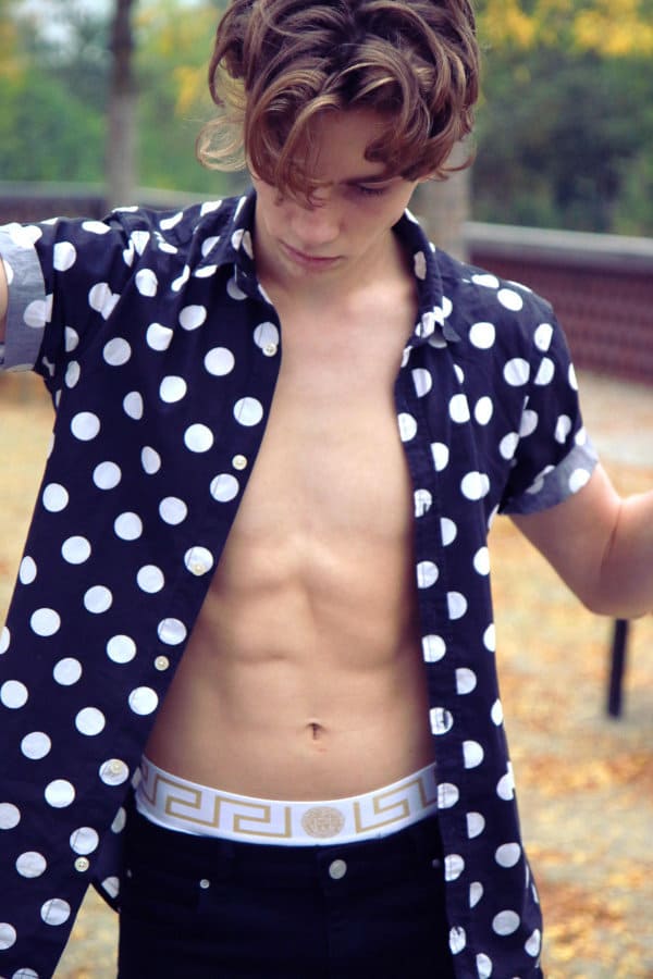 Peer Baartz by Daniel Moebes Peer Baartz by Daniel Moebes Vanity Teen 虚荣青年 Lifestyle & new faces magazine