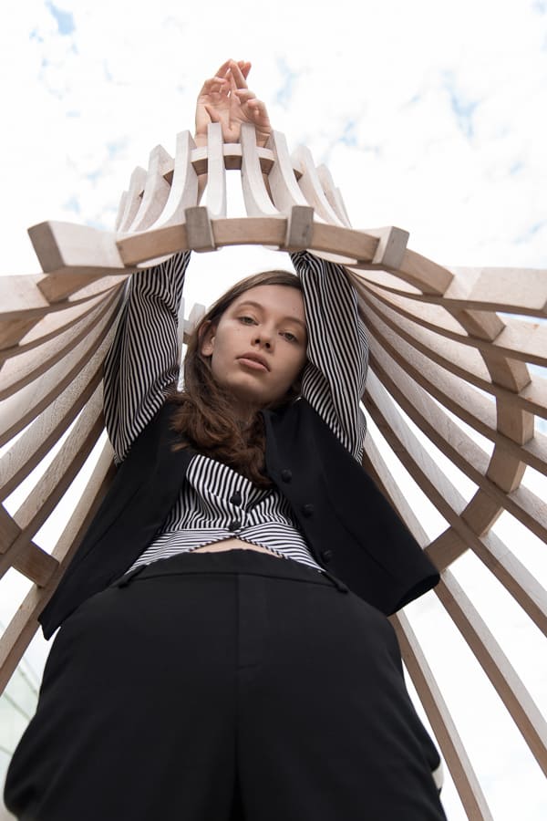 Polina Perekladova by Amir Tikriti Polina Perekladova by Amir Tikriti Vanity Teen 虚荣青年 Lifestyle & new faces magazine