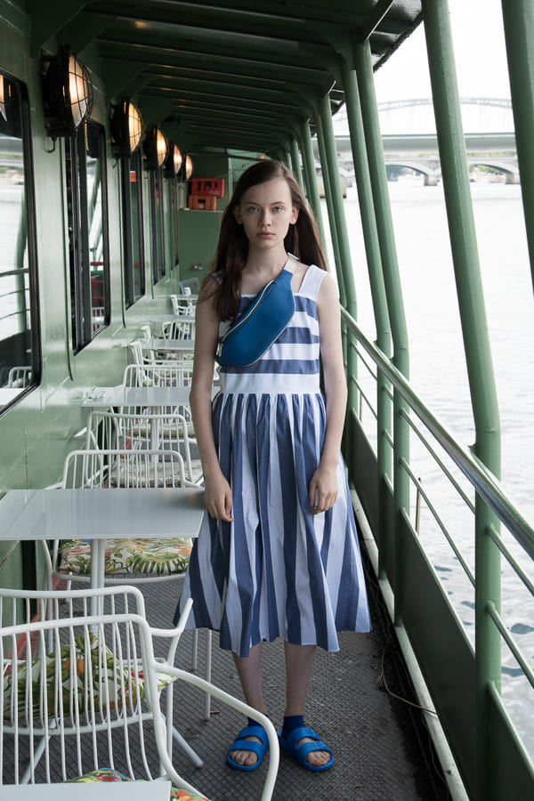 Polina Perekladova by Amir Tikriti Polina Perekladova by Amir Tikriti Vanity Teen 虚荣青年 Lifestyle & new faces magazine