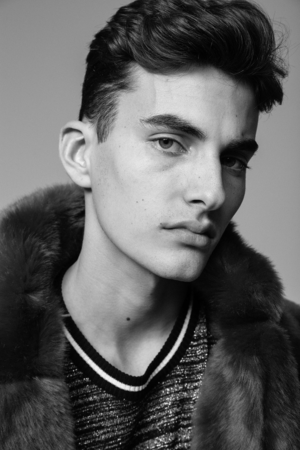 Manu Villasante by Juanchy García Manu Villasante by Juanchy García Vanity Teen 虚荣青年 Lifestyle & new faces magazine