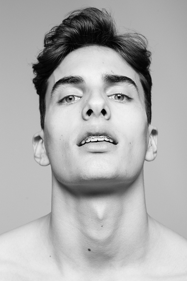Manu Villasante by Juanchy García Manu Villasante by Juanchy García Vanity Teen 虚荣青年 Lifestyle & new faces magazine