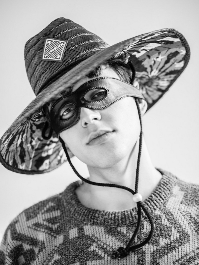 May Life’s Simple Pleasures Be Yours in Good Measure by David Macke May Life’s Simple Pleasures Be Yours in Good Measure by David Macke Vanity Teen 虚荣青年 Lifestyle & new faces magazine