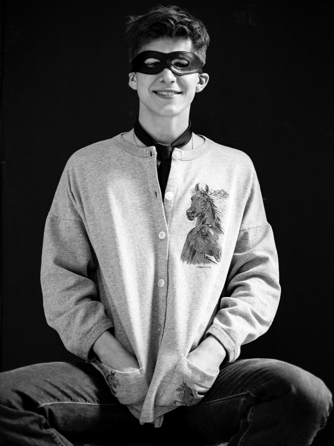 May Life’s Simple Pleasures Be Yours in Good Measure by David Macke May Life’s Simple Pleasures Be Yours in Good Measure by David Macke Vanity Teen 虚荣青年 Lifestyle & new faces magazine