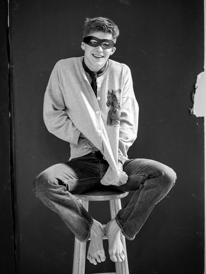 May Life’s Simple Pleasures Be Yours in Good Measure by David Macke May Life’s Simple Pleasures Be Yours in Good Measure by David Macke Vanity Teen 虚荣青年 Lifestyle & new faces magazine