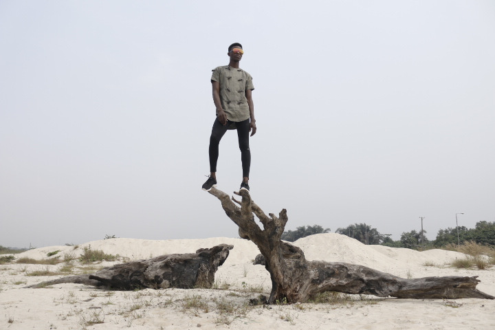 Uncontrolled Moves by Ofure Ighalo Uncontrolled Moves by Ofure Ighalo Vanity Teen 虚荣青年 Lifestyle & new faces magazine