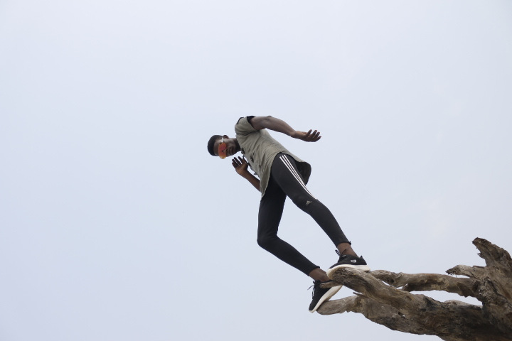 Uncontrolled Moves by Ofure Ighalo Uncontrolled Moves by Ofure Ighalo Vanity Teen 虚荣青年 Lifestyle & new faces magazine