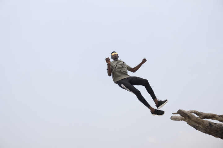 Uncontrolled Moves by Ofure Ighalo Uncontrolled Moves by Ofure Ighalo Vanity Teen 虚荣青年 Lifestyle & new faces magazine