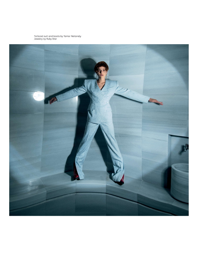 VT Girl FW 17.18: Adi Spiegelman by Daniel Jackont & Mor Pozniak VT Girl FW 17.18: Adi Spiegelman by Daniel Jackont & Mor Pozniak Vanity Teen 虚荣青年 Lifestyle & new faces magazine