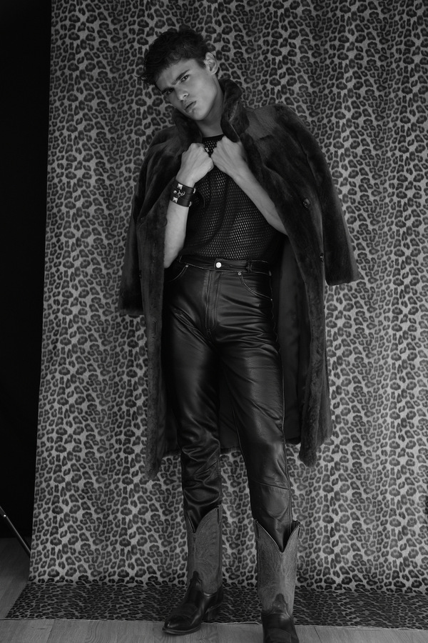 Atame by Pablo Pamucio Vanity Teen 虚荣青年 Lifestyle & new faces magazine Atame by Pablo Pamucio Atame by Pablo Pamucio Vanity Teen 虚荣青年 Lifestyle & new faces magazine