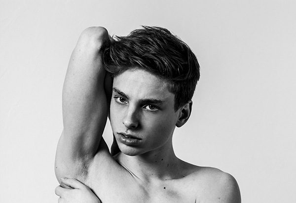 NEW FACES Johannes F. by Richard Kranzin NEW FACES Johannes F. by Richard Kranzin Vanity Teen 虚荣青年 Lifestyle & new faces magazine