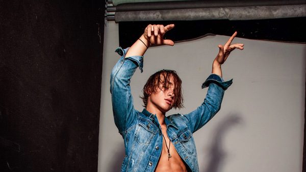 Charlie Di Stefano by Michelle Lancaster Charlie Di Stefano by Michelle Lancaster Vanity Teen 虚荣青年 Lifestyle & new faces magazine