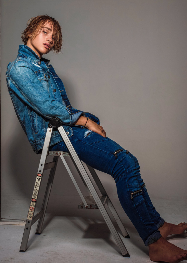 Charlie Di Stefano by Michelle Lancaster Charlie Di Stefano by Michelle Lancaster Vanity Teen 虚荣青年 Lifestyle & new faces magazine