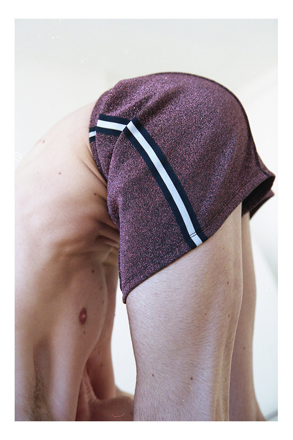 Home Alone by Gerardo Vizmanos Home Alone by Gerardo Vizmanos Vanity Teen 虚荣青年 Lifestyle & new faces magazine