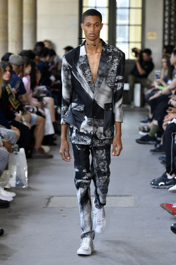 Christian Dada S/S 2019 Christian Dada S/S 2019 Vanity Teen 虚荣青年 Lifestyle & new faces magazine