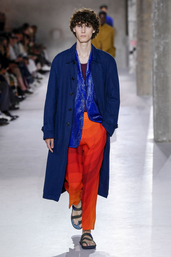 Dries Van Noten S/S 2019 Dries Van Noten S/S 2019 Vanity Teen 虚荣青年 Lifestyle & new faces magazine