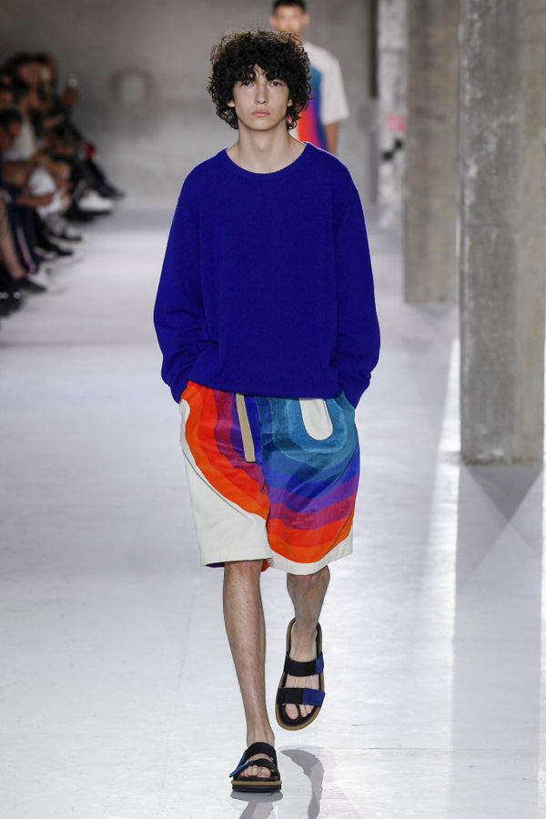 Dries Van Noten S/S 2019 Dries Van Noten S/S 2019 Vanity Teen 虚荣青年 Lifestyle & new faces magazine